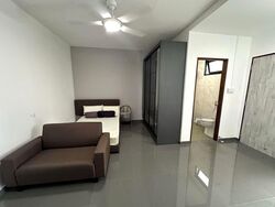 De Royale (D12), Condominium #575610821